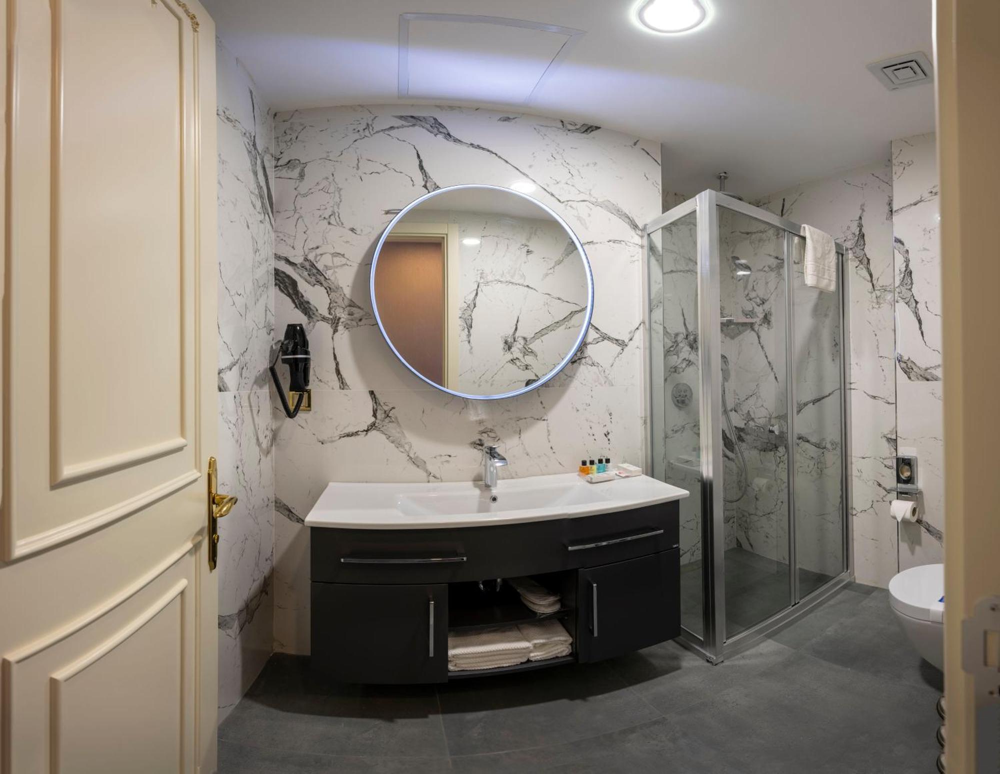 Moonlight Elegance Boutique Hotels Istanbul Ngoại thất bức ảnh